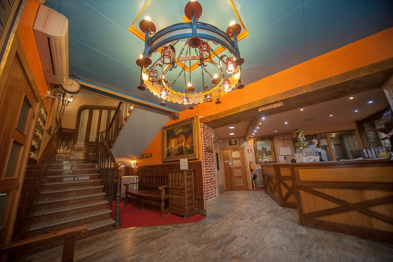 Hotel Mur Jaca Extérieur photo